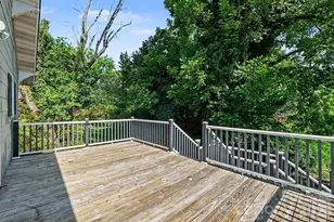 1402 1st Ave Pl NW, Hickory, NC 28601 - Photo 21