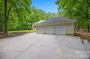 3429 Thoroughbred Ln, York, SC 29745 - Photo 39