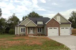402 Dorothy Dr, China Grove, NC 28023 - Photo 1