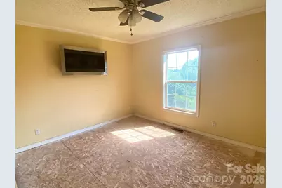 39 Henry White Lane, Leicester, NC 28748 - Photo 7