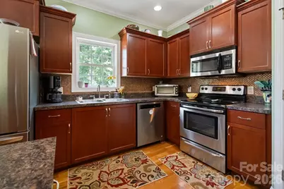 1621 Herbie Circle, Newton, NC 28658 - Photo 13