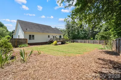 1621 Herbie Circle, Newton, NC 28658 - Photo 27