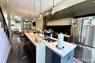1070 Kenilworth Ave, Charlotte, NC 28204 - Photo 3