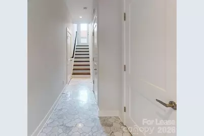 1070 Kenilworth Avenue, Charlotte, NC 28204 - Photo 25