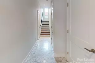 1070 Kenilworth Ave, Charlotte, NC 28204 - Photo 25