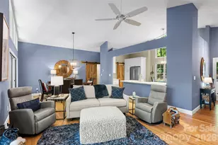 522 Toxaway Ct, Lake Toxaway, NC 28747 - Photo 5