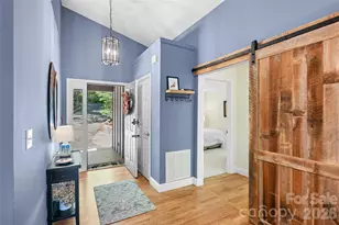 522 Toxaway Ct, Lake Toxaway, NC 28747 - Photo 3