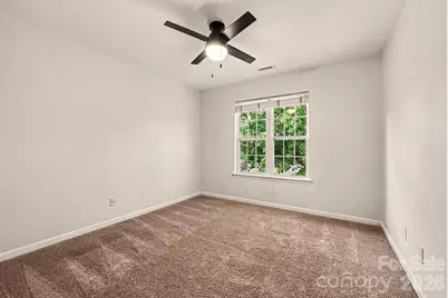 9902 Highlands Crossing Drive, Charlotte, NC 28277 - Photo 17