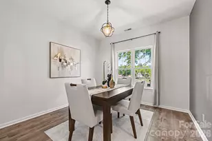 9902 Highlands Crossing Dr, Charlotte, NC 28277 - Photo 5