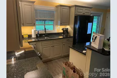 514 Crestview Drive, Albemarle, NC 28001 - Photo 5