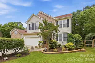 442 Sugar Maple Dr, Tega Cay, SC 29708 - Photo 3