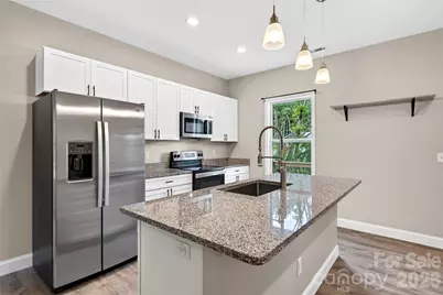 88 Walker Street, Black Mountain, NC 28711 - Photo 11