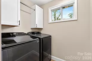 88 Walker St, Black Mountain, NC 28711 - Photo 29