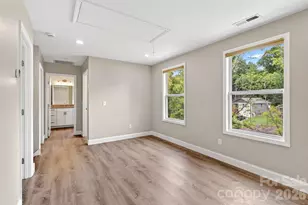 88 Walker St, Black Mountain, NC 28711 - Photo 23