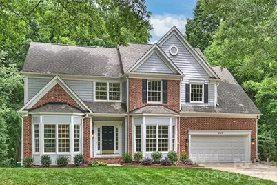 5317 Fairvista Drive, Charlotte, NC 28269 - Photo 1