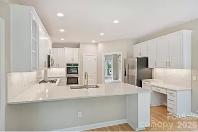 5317 Fairvista Drive, Charlotte, NC 28269 - Photo 21