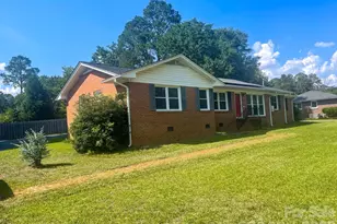 14 Hamden Cir, Cheraw, SC 29520 - Photo 1