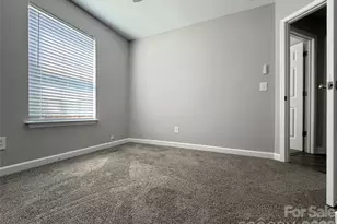 1110 Helms Rd, Charlotte, NC 28214 - Photo 25