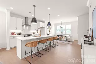 829 Garringer Pl, Charlotte, NC 28208 - Photo 1