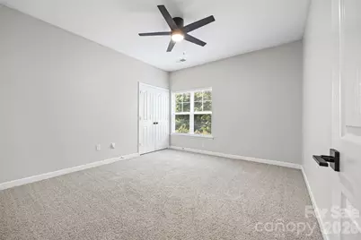12363 Copper Mountain Boulevard, Charlotte, NC 28277 - Photo 7