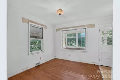 3112 Wesley Way, Hendersonville, NC 28792 - Photo 11