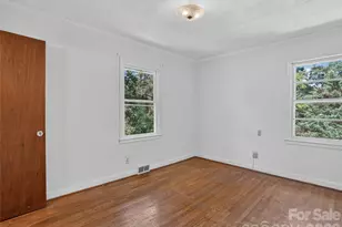 3112 Wesley Way, Hendersonville, NC 28792 - Photo 21