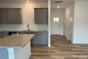 5008 Falstone Dr, Charlotte, NC 28269 - Photo 13