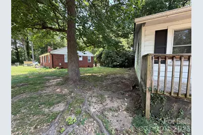 9235 Kendall Drive, Charlotte, NC 28214 - Photo 13