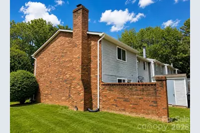 8208 Knights Bridge Road, Charlotte, NC 28210 - Photo 31