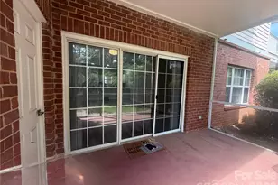 8733 Coralbell Ln, Charlotte, NC 28213 - Photo 7