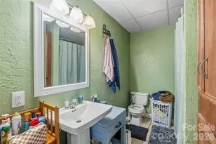 2269 Lee Roy Ln, Lenoir, NC 28645 - Photo 35