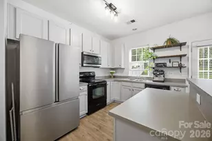 9511 Long Hill Dr, Charlotte, NC 28214 - Photo 13