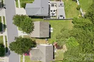 9511 Long Hill Dr, Charlotte, NC 28214 - Photo 35
