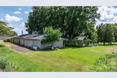 4002 Hickory Boulevard, Granite Falls, NC 28630 - Photo 5