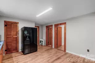 208 W Church St, Jefferson, SC 29718 - Photo 25