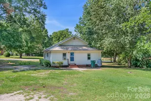 208 W Church St, Jefferson, SC 29718 - Photo 13