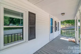 208 W Church St, Jefferson, SC 29718 - Photo 9