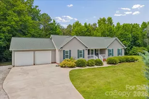 1512 Kinglet Dr, York, SC 29745 - Photo 3