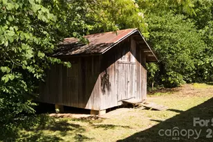 540 Crutchfield Rd, Union Mills, NC 28167 - Photo 5