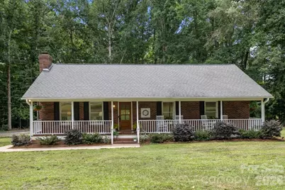 2482 Waxhaw Indian Trail Road S, Waxhaw, NC 28173 - Photo 3