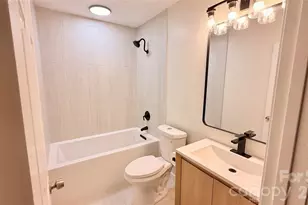 14039 Queens Harbor Rd, Charlotte, NC 28278 - Photo 23