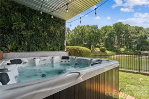 14039 Queens Harbor Rd, Charlotte, NC 28278 - Photo 29