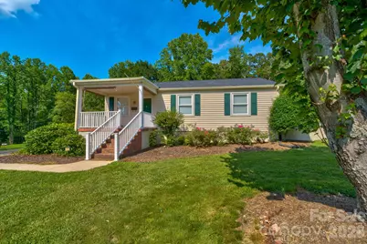 402 N Houser Street, Cherryville, NC 28021 - Photo 3