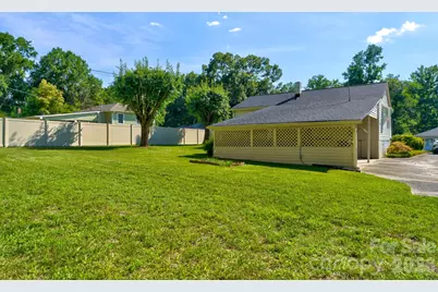 402 N Houser Street, Cherryville, NC 28021 - Photo 17
