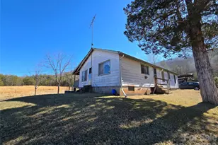 95 Field Stream Dr, Marion, NC 28752 - Photo 15