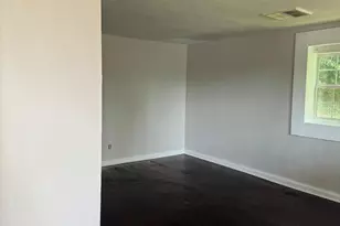 912 Berryhill Rd, Charlotte, NC 28208 - Photo 9