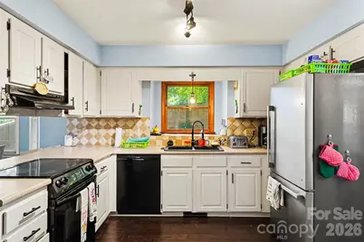 141 32nd Avenue NW, Hickory, NC 28601 - Photo 11