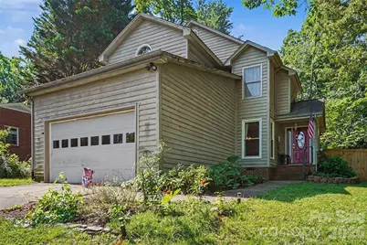 141 32nd Avenue NW, Hickory, NC 28601 - Photo 3