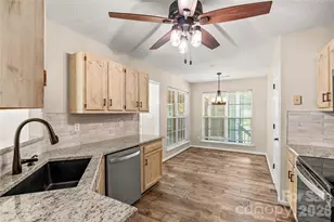 4425 Derbyshire Ln, Matthews, NC 28104 - Photo 13