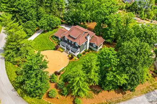 1 Cedar Chine Dr, Asheville, NC 28803 - Photo 5